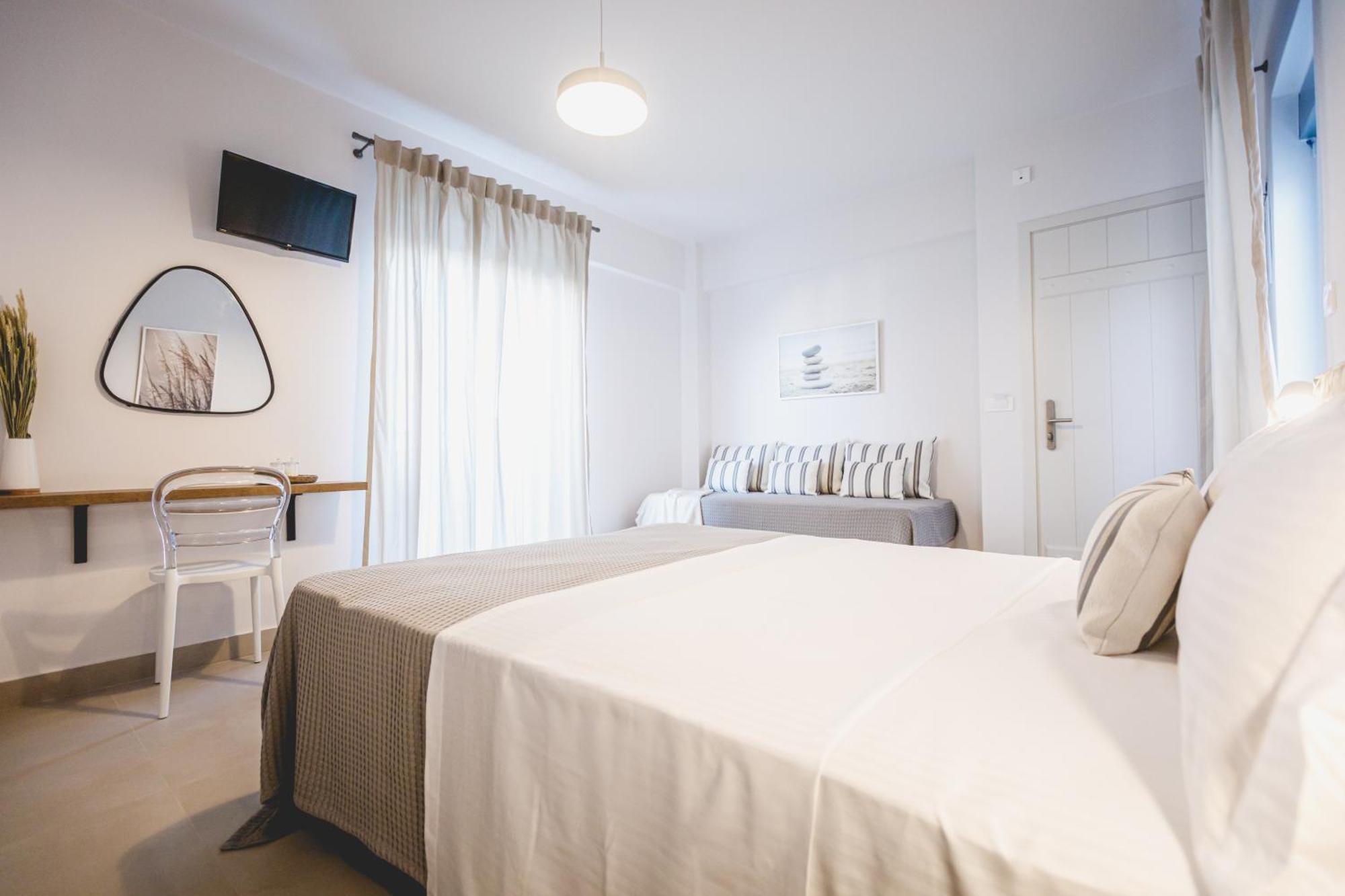 Irene Aparthotel Tolón
